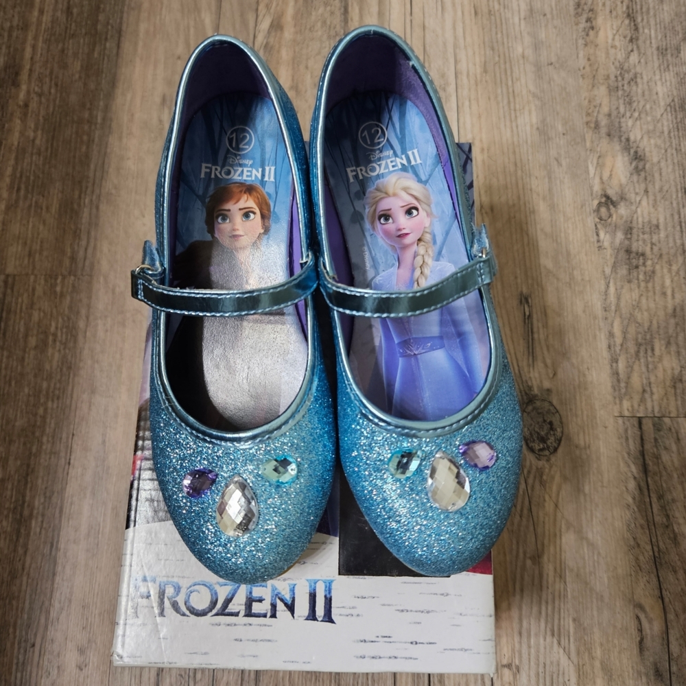 Disney Frozen II Heels 👠